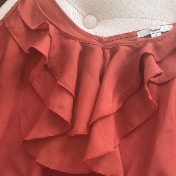 Ruffle tank top - Picture 2 of 7